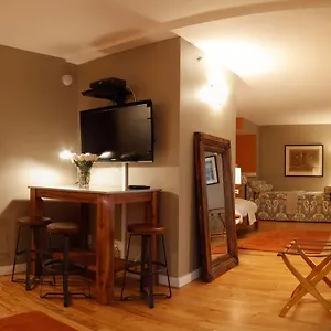 Sanctuary Nyc Retreats Guest house New York